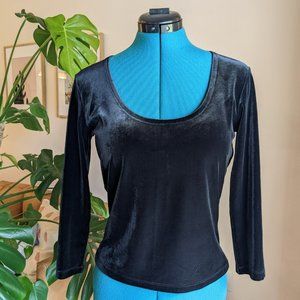The Limited Stretch Velvet 3/4 Sleeve Top